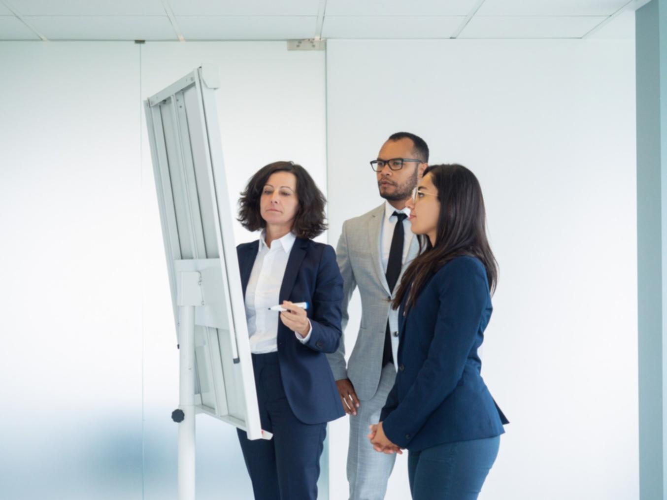 Kursteilnehmer im praktischen Einsatz